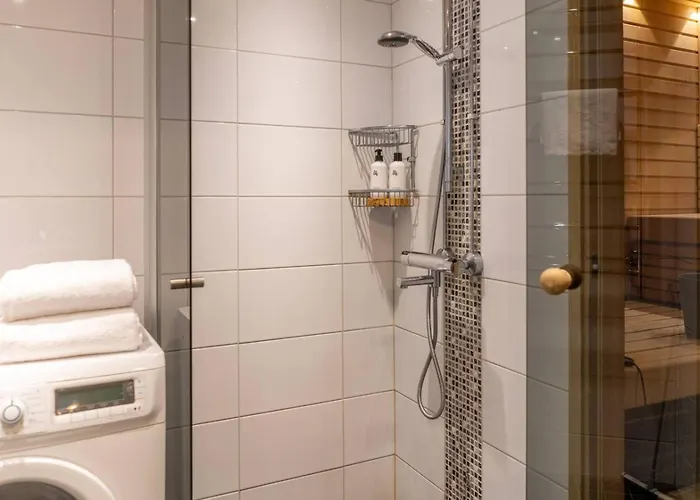 Spacious One-br Townhouse With Sea Views And Sauna Apartment