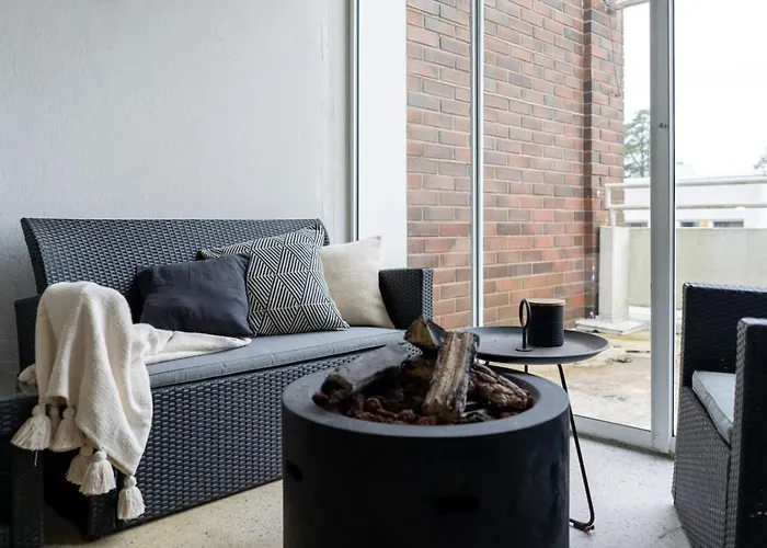 Spacious One-br Townhouse With Sea Views And Sauna Apartment